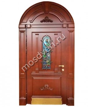 Арочная дверь ADT-22 с ковкой и витражом - купить от производителя Мосдвери Арочная дверь ADT-22 с ковкой и витражом